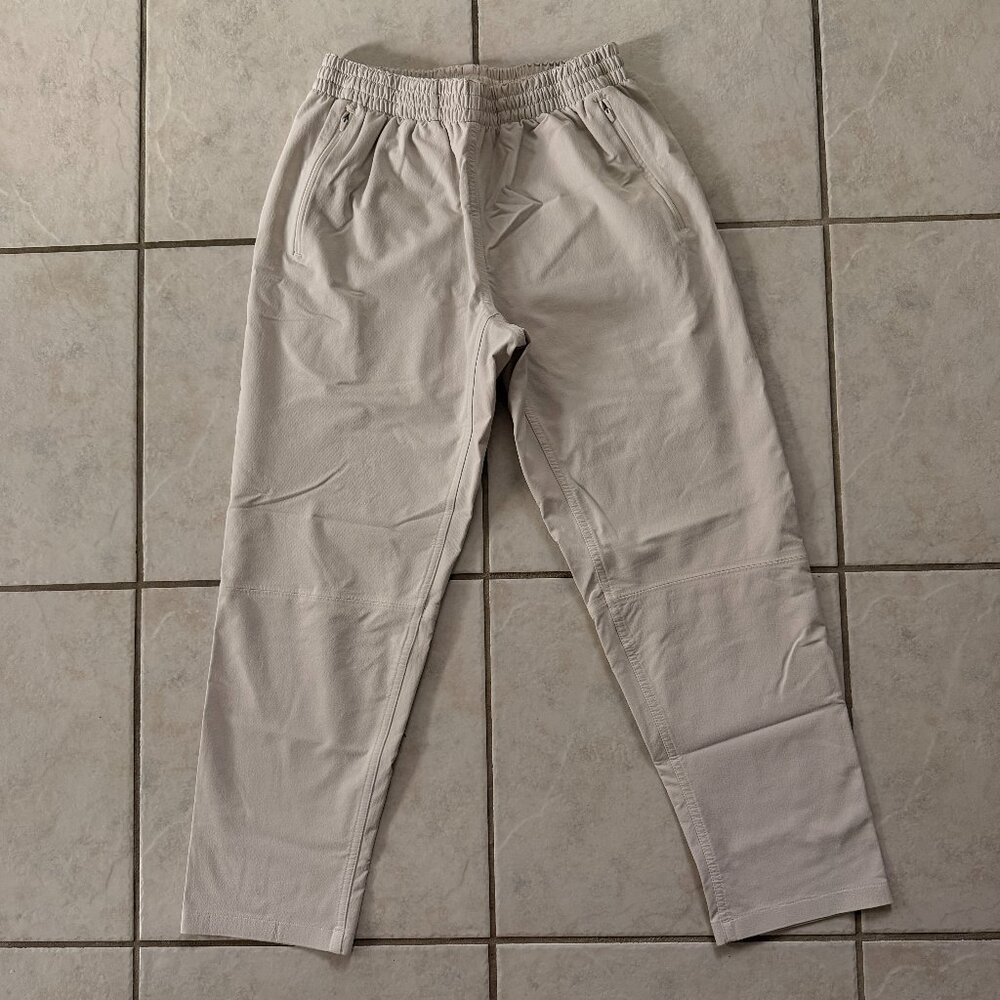 White Outdoor Voices RecTrek 26" Pant